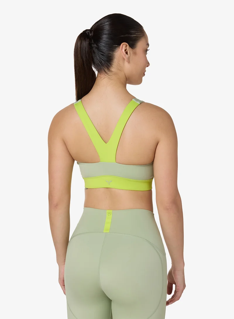 SQUATWOLF Performance V-Neck Bra